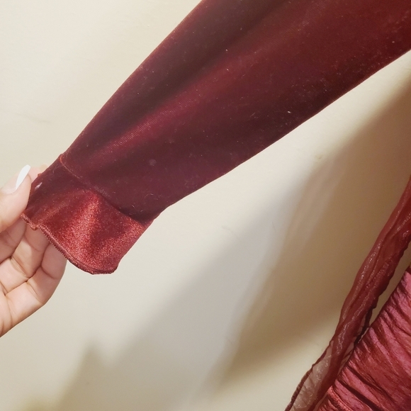 GEORGE Red Velvet Girls  formal dress size 6 - Picture 9 of 11